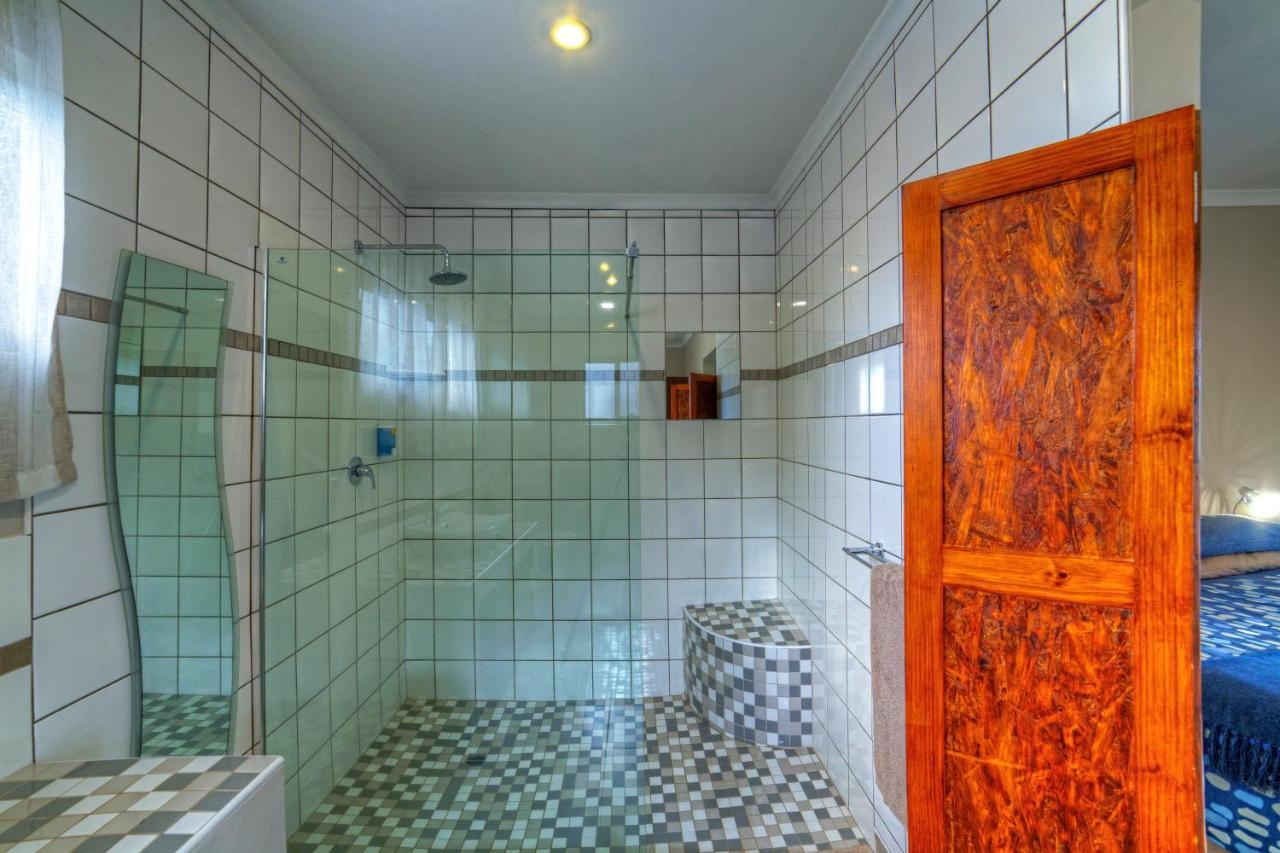 Khoi-Khoi Guesthouse Otavi Eksteriør bilde